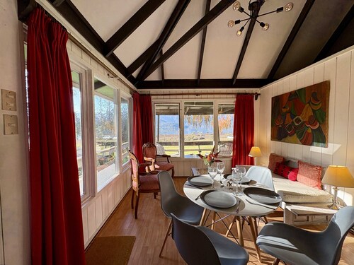Lakefront Aculeo: Fast Wifi, Pet & Wood Hot Tub