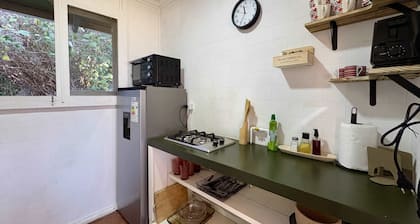 Lakefront Aculeo: Fast Wifi, Pet & Wood Hot Tub