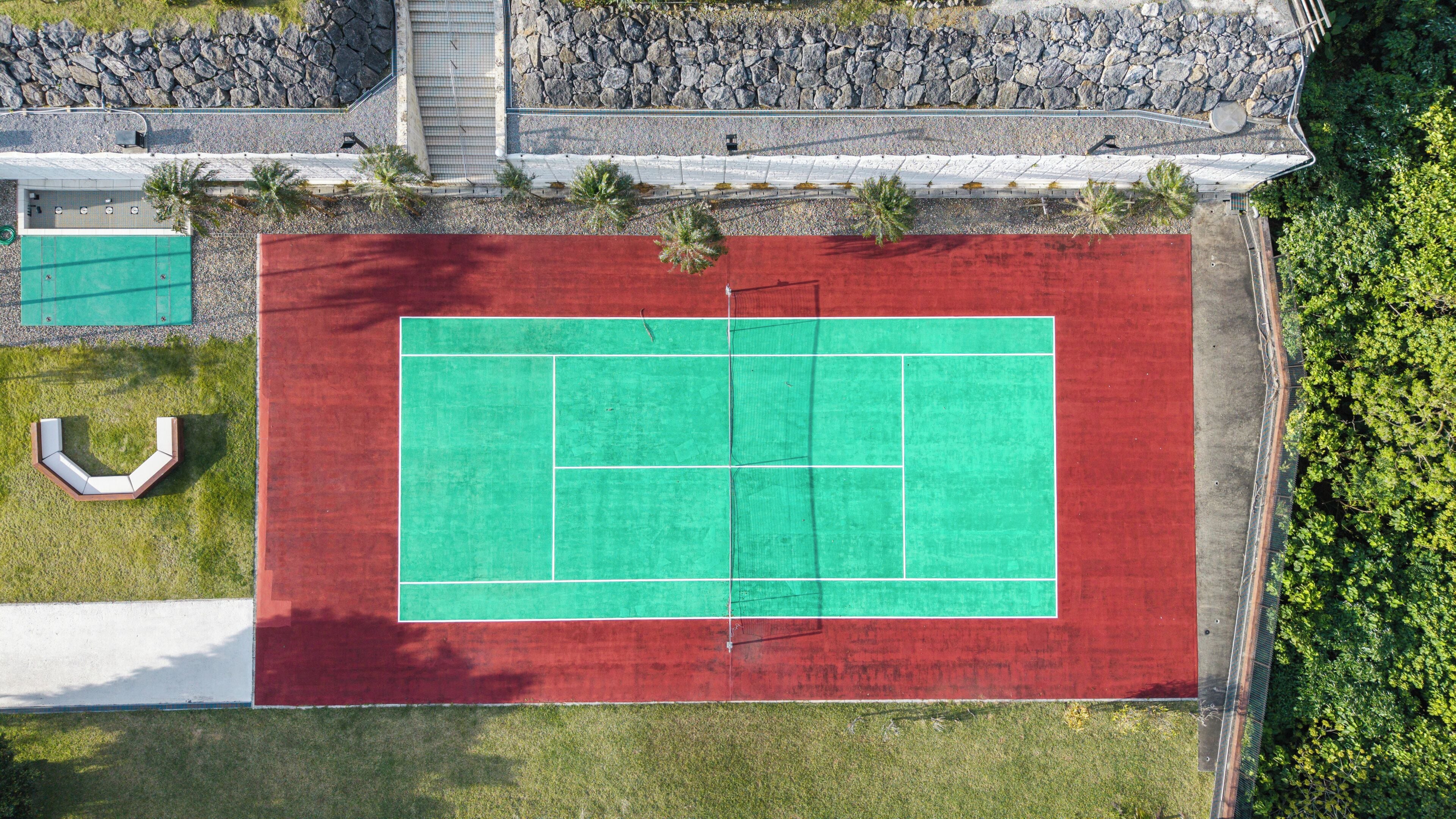Tennis court