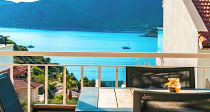Gorgeous 3-bedroom house with AC in charming Kaş