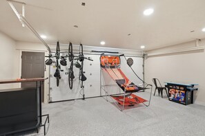 Interior - The Fellowship House: Large Groups - Hot Tub - Theater - Game Room - Fire Pit (Sioux Falls)
