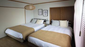 Basic House, 3 Bedrooms, City View | WiFi (free)