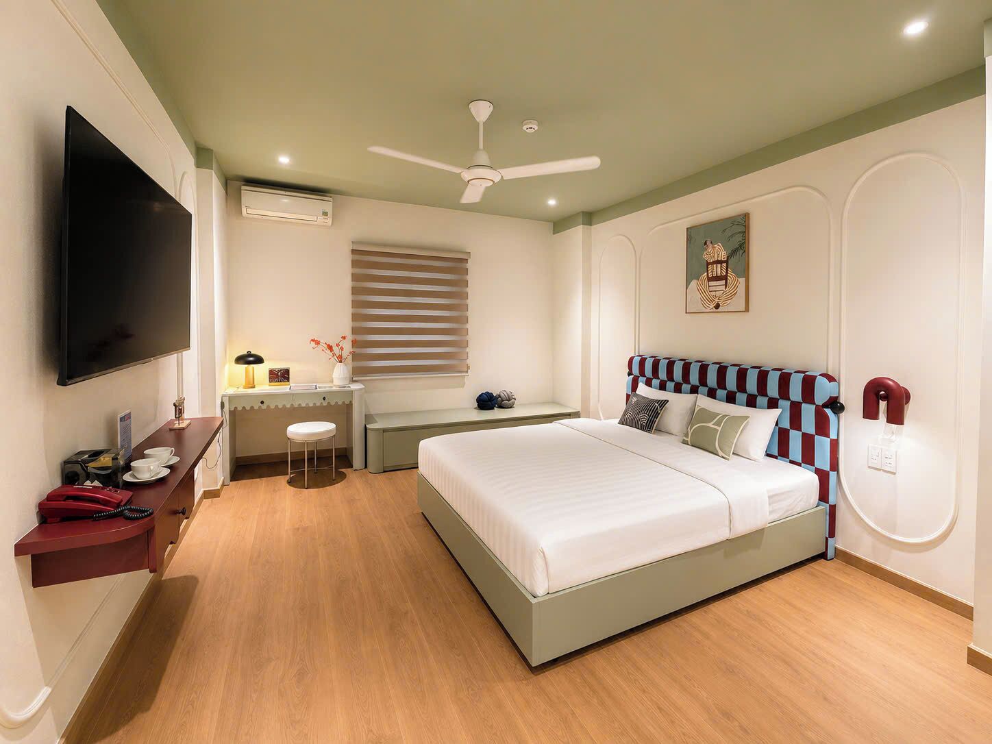 Luxury Double Room, City View | Egyptian cotton sheets, premium bedding, down duvets, memory-foam beds