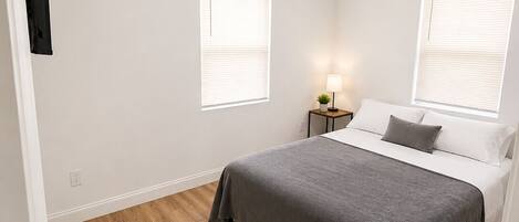 3 bedrooms, iron/ironing board, WiFi