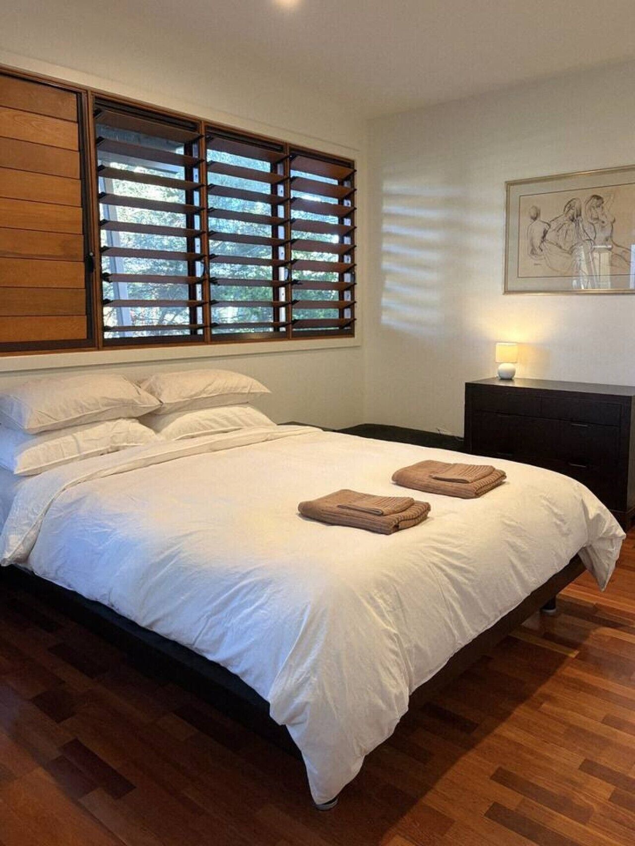 3 bedrooms, iron/ironing board, WiFi