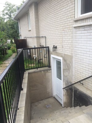 Exterior detail - Two Room Guest Suite with Separate Enterance (Toronto)