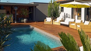 Pool - Gorgeous home in Leon (Leon)