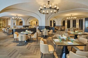 Dining - Doubletree by Hilton Changsha Tianxin (Changsha)