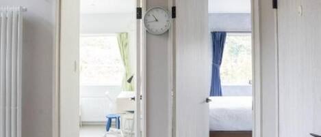 Basic House, 2 Bedrooms, Mountain View