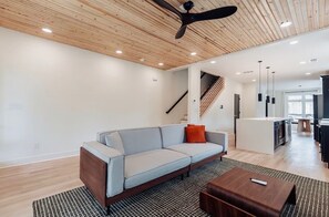 Living area - Lovely 3-bedroom house (Atlanta)