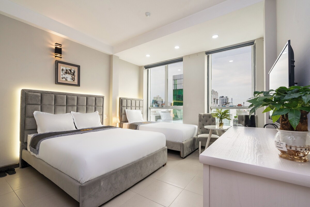 Deluxe Triple Room
