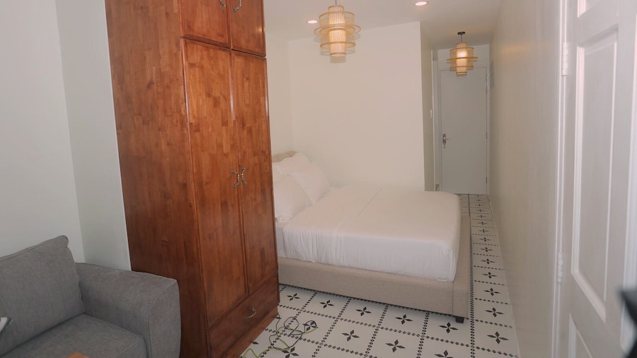 Lai Hotel Phu Nhuan - Near Tan Dinh Church & District 1
