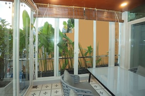 Interior - Lai Hotel Tan Dinh - Near District 1 (Cau Kieu)