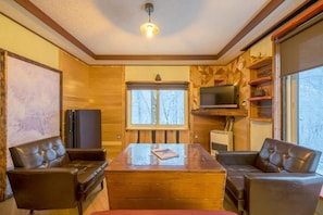 基本獨棟房屋, 1 間臥室, 城市景觀 | 起居區