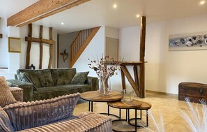 Fernseher, Kamin