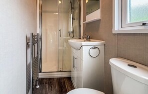 Shower - 2 bedroom stunning home in Oude Pekela (Oude Pekela)