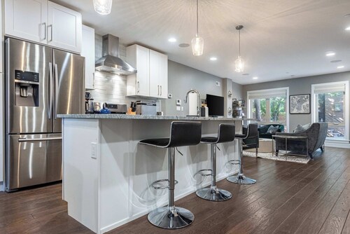 ‼️Queen Village 3BR Condo Near Italian Market