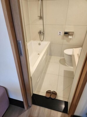Free toiletries, hair dryer, towels, soap - Gimhae H. Avenue (Gimhae)