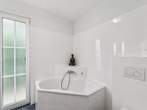 Bathroom - Coastal Holiday Apartment near Kühlungsborn (Bastorf)