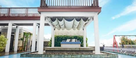 Quarto casal, 1 cama King | Piscina | Piscina externa