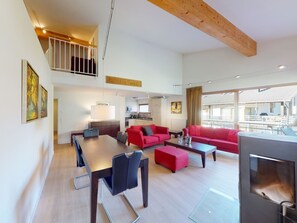 Interior - Walensee House & Apartments, (Unterterzen), by Interhome (Unterterzen)