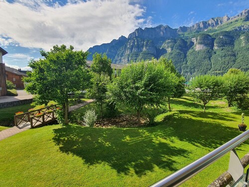 Walensee House & Apartments, (Unterterzen), by Interhome