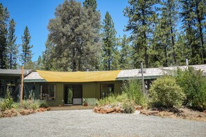 Exterior - Sierra Foothill Studio-Brand New (Nevada City)