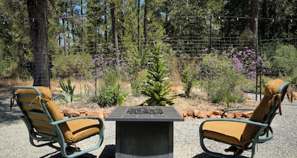 Sierra Foothill Studio-Brand New