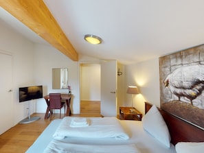 Internet - Walensee House & Apartments, (Unterterzen), by Interhome (Unterterzen)