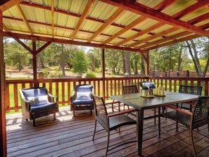 Unclassified image, 4 of 41, button - Private Creekside Cabin • Hot Tub • Sauna • Views (North Fork)
