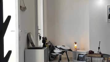 Apartment, 3 Schlafzimmer, Balkon | Innenbereich
