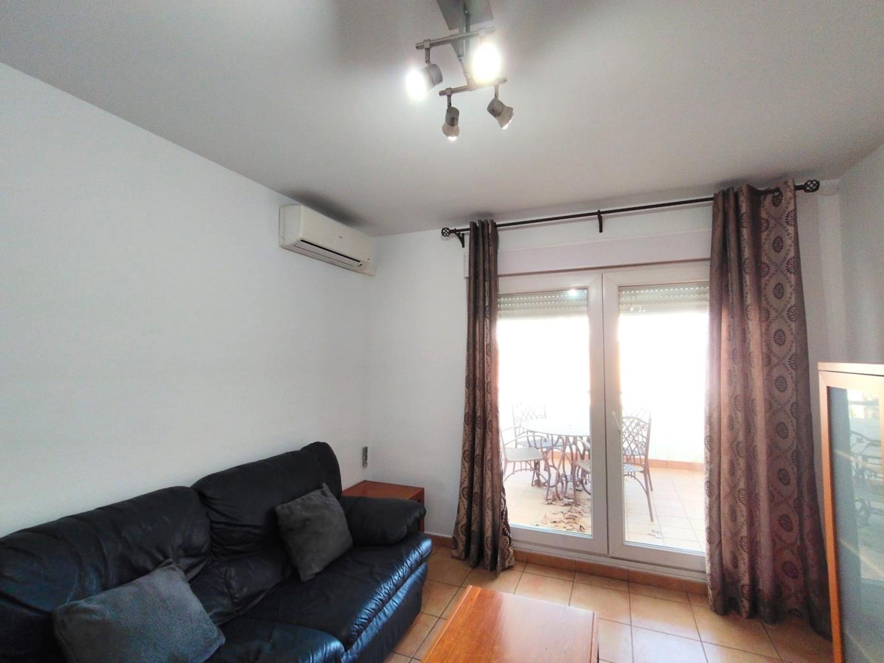 House | 2 bedrooms