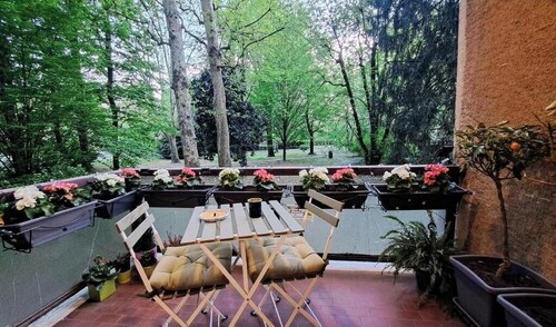 THE BALCONY IN THE PARK – Elegant Deluxe Apartment with 4 Bedrooms