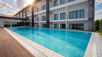 15 udendørs pools