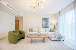 Apartment | Living area - Bloomfields 3BR in Radiant Viewz - Reem (Abu Dhabi)
