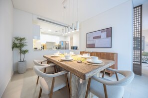 Apartment | Dining - Bloomfields 3BR in Radiant Viewz - Reem (Abu Dhabi)