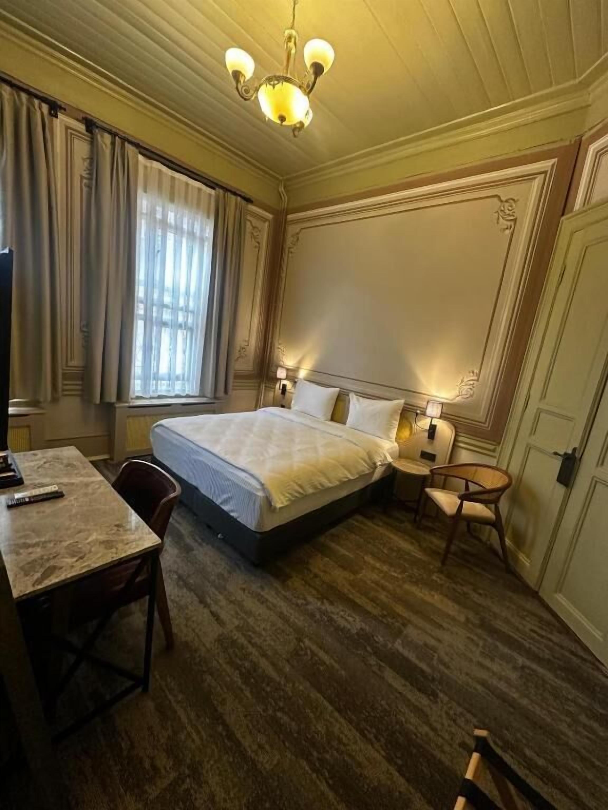 Luxury Double or Twin Room, City View