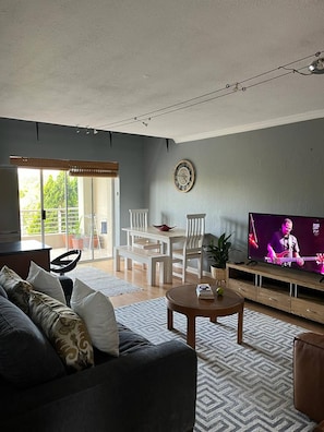 Fernseher
