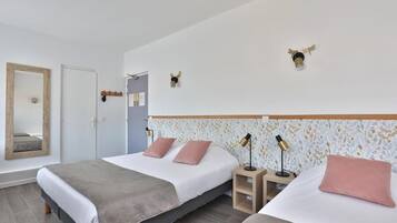 Standard Triple Room | Free WiFi