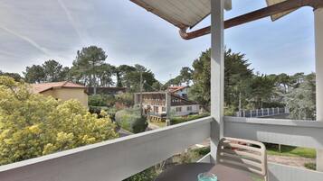 Double Room | Outdoor dining