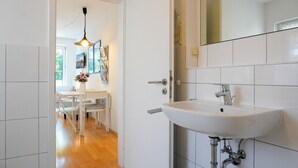 Unclassified image, 5 of 30, button - Lotte Vacation Rental - Lotte Vacation Rental for up to 4 people (non-smoking) (Timmendorfer Strand)