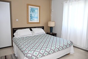 Room - Spacious 2BR Apartment in Cap Estate, Saint Lucia - Walk to Beaches (Cap Estate, Gros Islet)