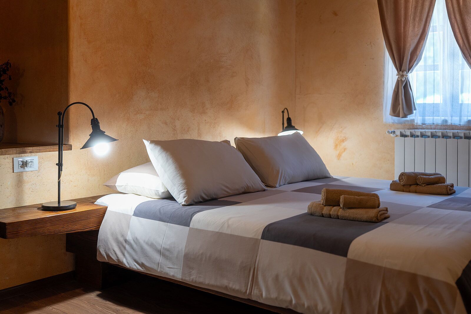 2 Schlafzimmer, Bügeleisen/Bügelbrett, Internetzugang, Bettwäsche