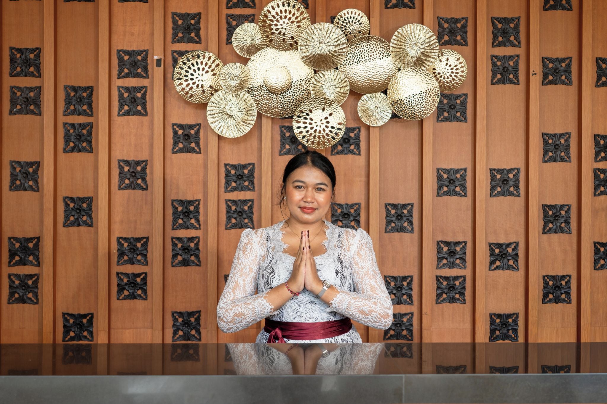 Quầy tiếp tân
