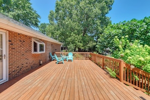 Terrace/patio - Bring Your Pets! Family-Friendly Cary Home w/ Yard (Cary)