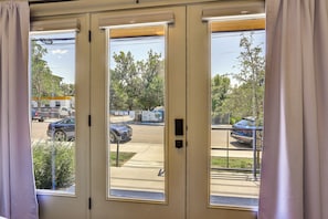 Interior - Walkable & Brand New! Studio Near Dtwn Denver (Denver)