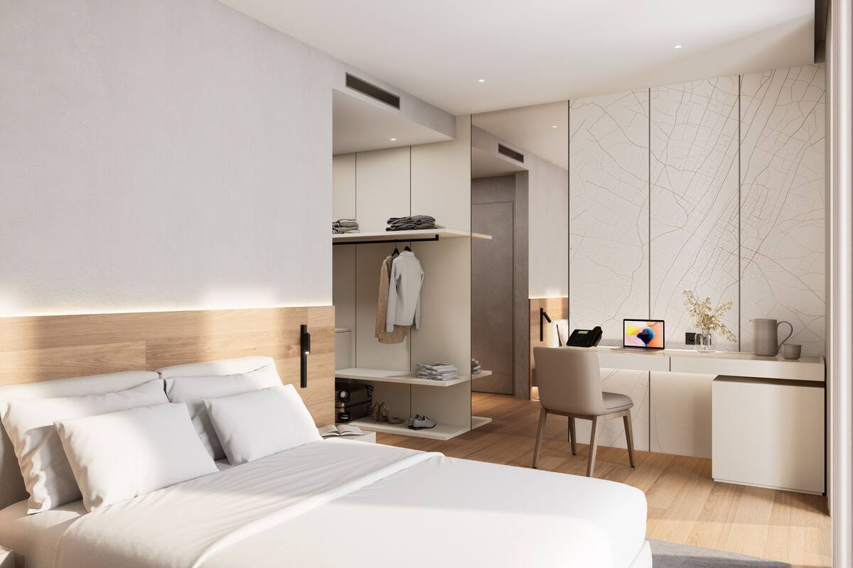 Comfort Double Room | In-room safe, desk, laptop workspace, soundproofing