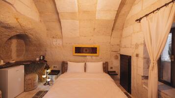 WiFi, bed sheets