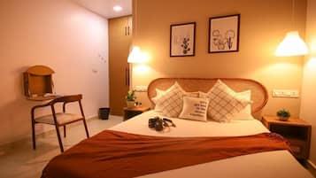 Deluxe Double Room, City View | Desk, laptop workspace, iron/ironing board, free WiFi