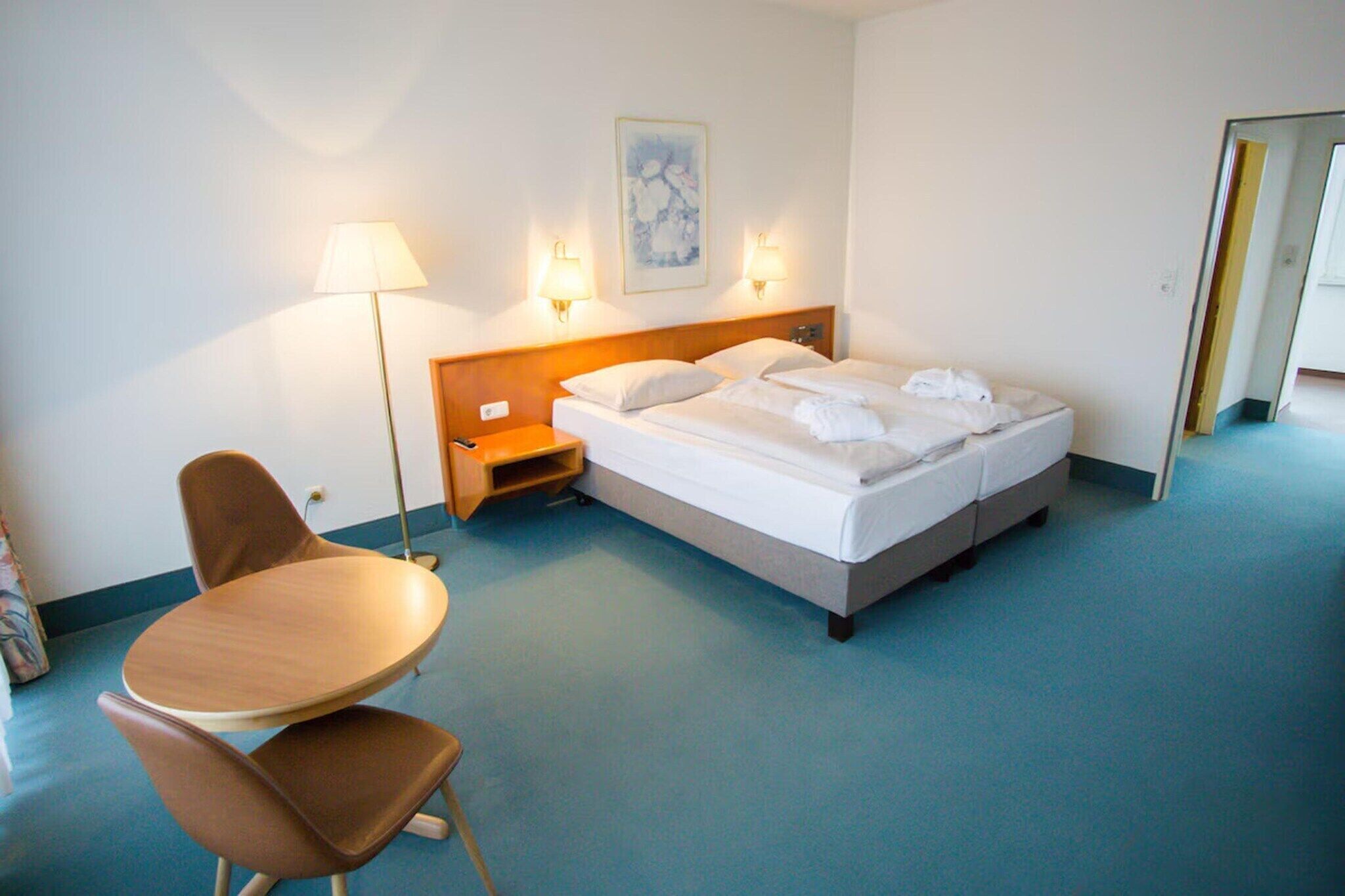 1 bedroom, desk, travel crib, WiFi (free)